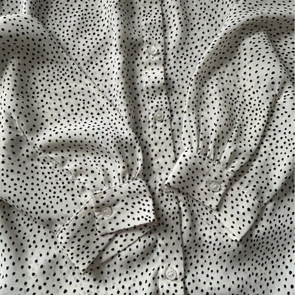 H&M Black and White Polka Dot Woman’s Blouse Shirt size 12 - Picture 7 of 9
